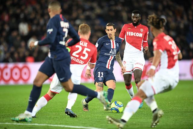 澳超官方：中央海岸水手vs悉尼FC因雷电天气推迟1个小时开球