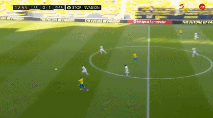 中超球队2025亚冠总结：申花海港蓉城排名积分榜后三位，国安垫底