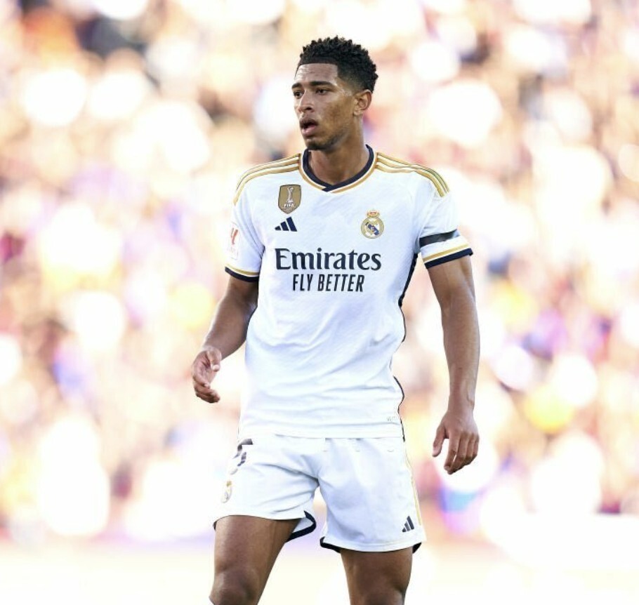 国安官方：李磊右大腿股二头肌拉伤，预计伤缺4周