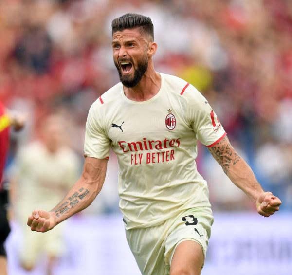 TA：曼城明夏可能签右后卫和右边锋，他们仍在关注利夫拉门托